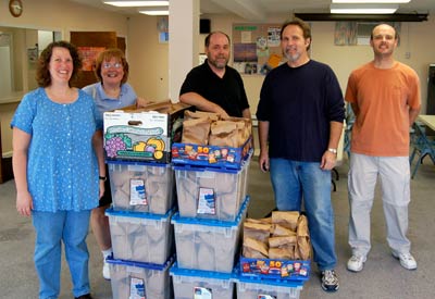 Grate Patrol making sandwiches for DC homless